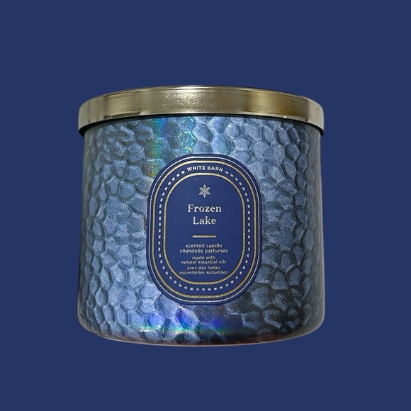 Bath and Body Works Frozen Lake Scented Candle - Picture 1 of 3